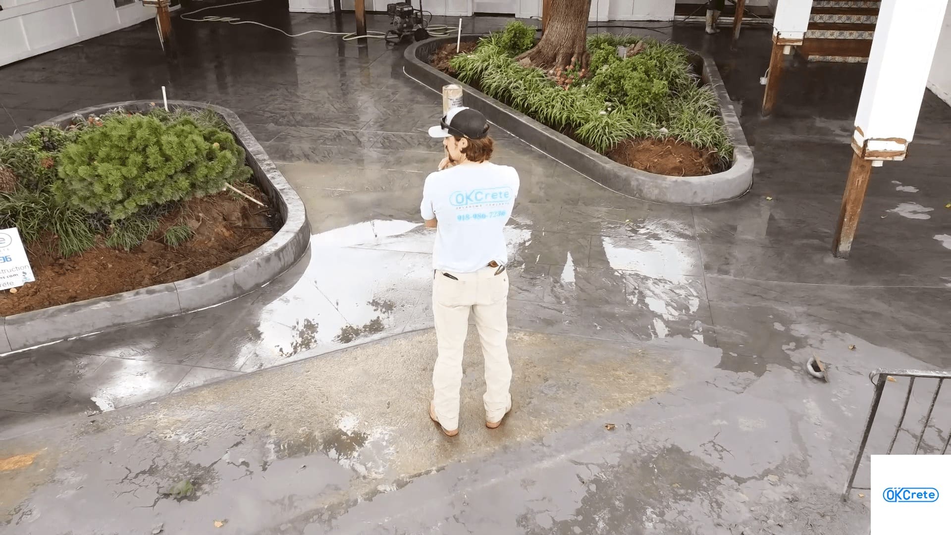 Decorative Commercial Concrete Project: Sidewalk, Walkways, and Courtyard in a Shopping Center