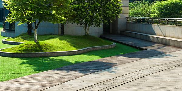 Stamped concrete curbs Stamped concrete curbs